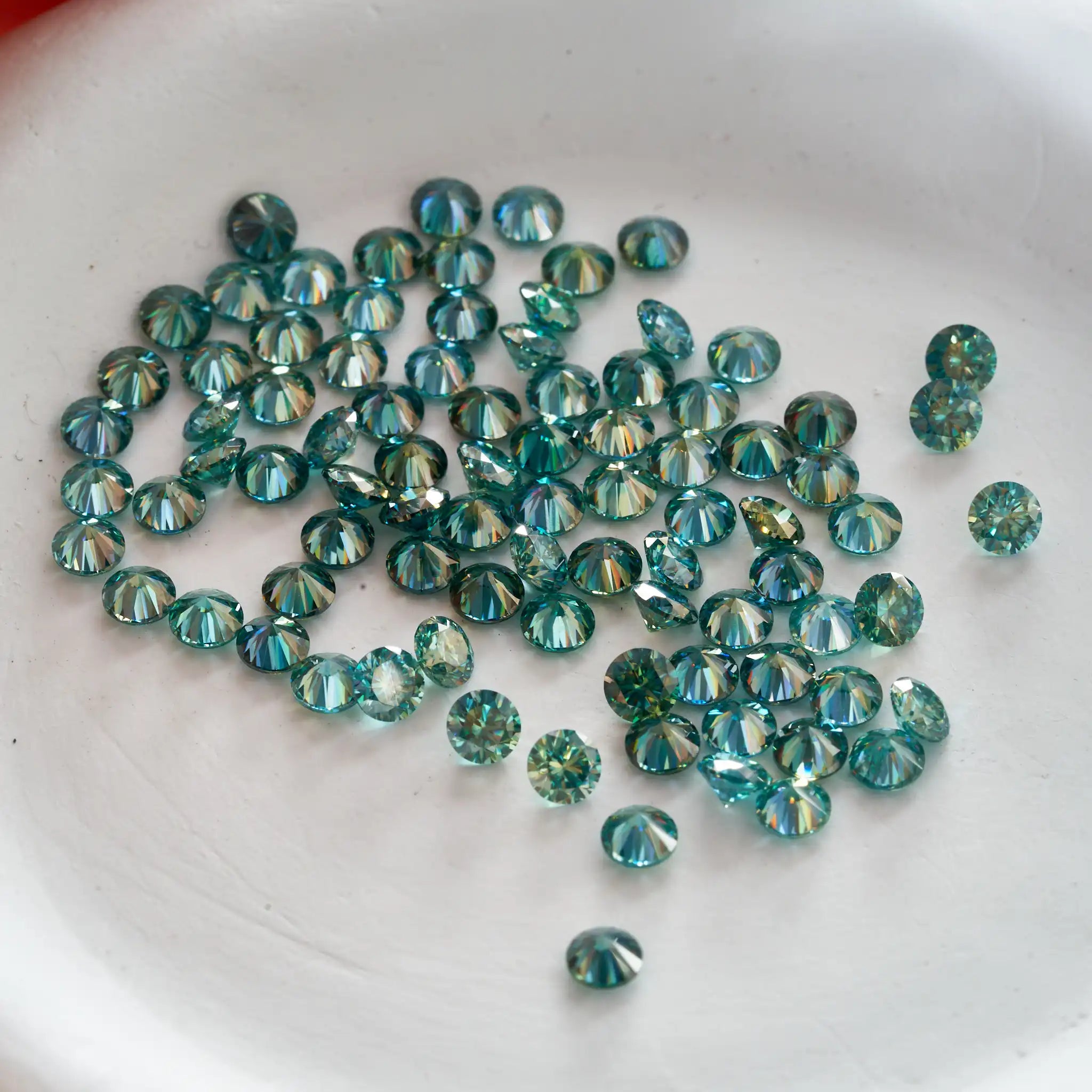 0.1-5CT bluegreen Color moissanite VVS1 3EX Cut Light Blue Green color Moissanite Loose Stone Certified GRA